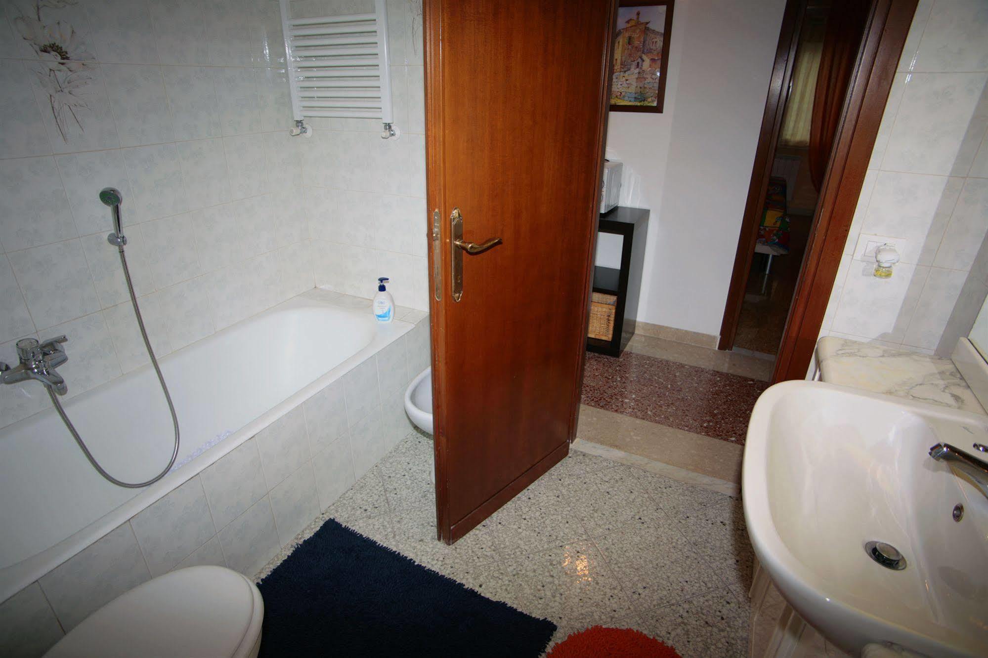 Altamira Bed and breakfast 3*